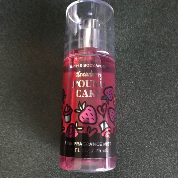 Bath & Body Works Strawberry Pound Cake Fine Fragrance Mist New 2.5 fl oz/75 ml - Picture 2 of 7